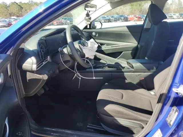 2024 HYUNDAI ELANTRA SEL  