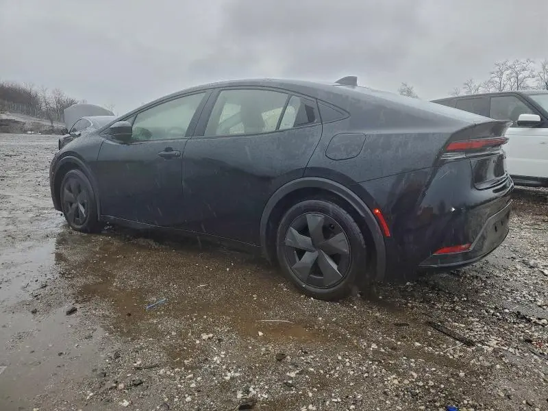 2024 TOYOTA PRIUS LE  