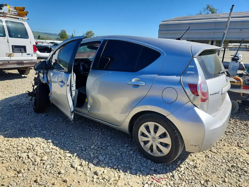 2014 TOYOTA PRIUS C ONE  
