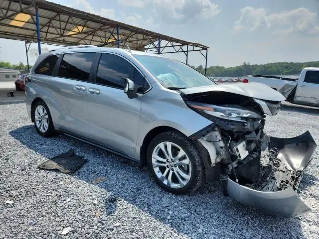 2021 TOYOTA SIENNA LIMITED  