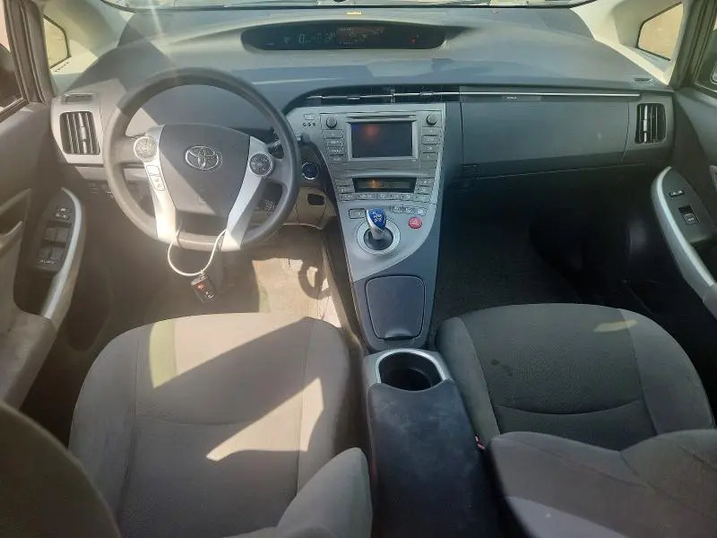 2013 TOYOTA PRIUS TWO  