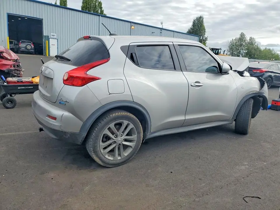 2012 NISSAN JUKE S  