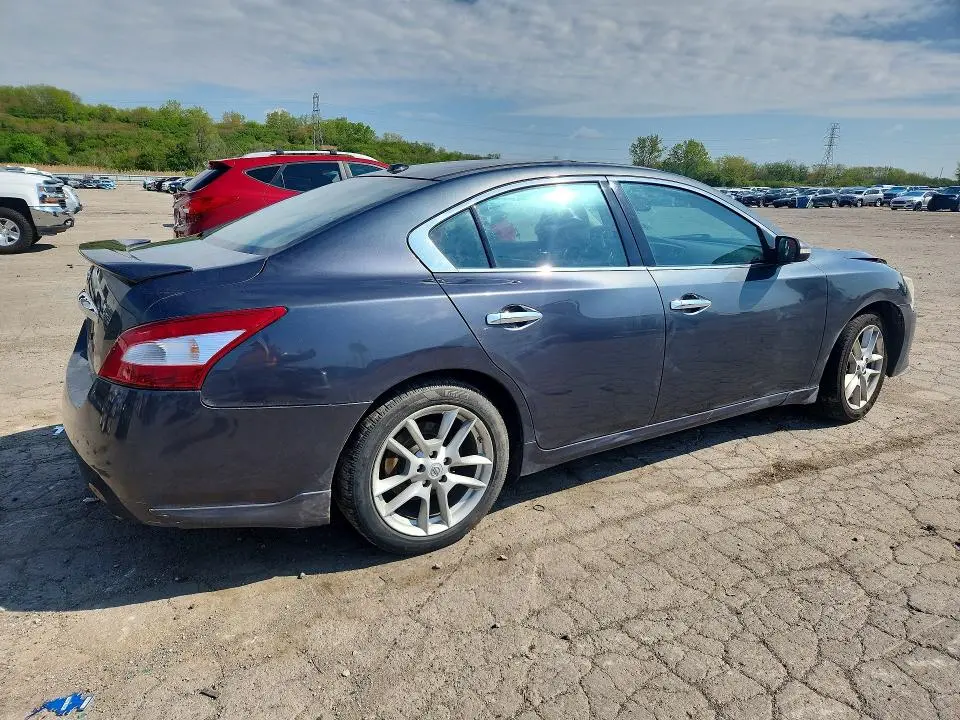 2011 NISSAN MAXIMA 3.5 S  