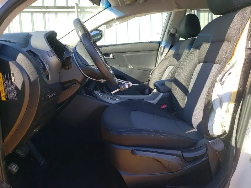 2016 KIA SPORTAGE LX  