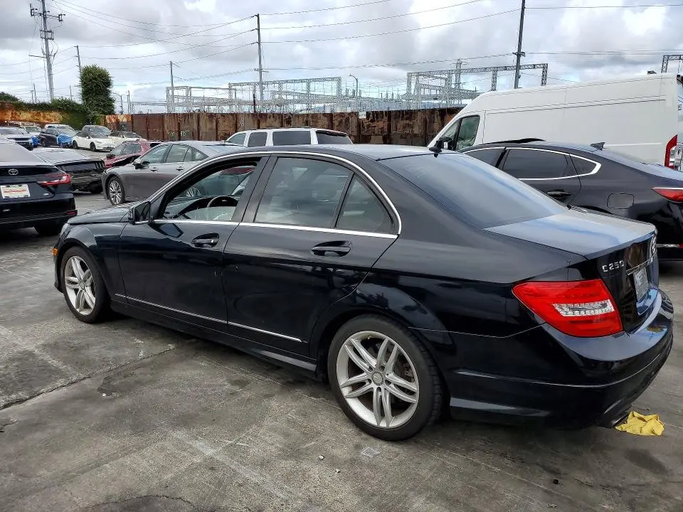 2013 MERCEDES-BENZ C 250  