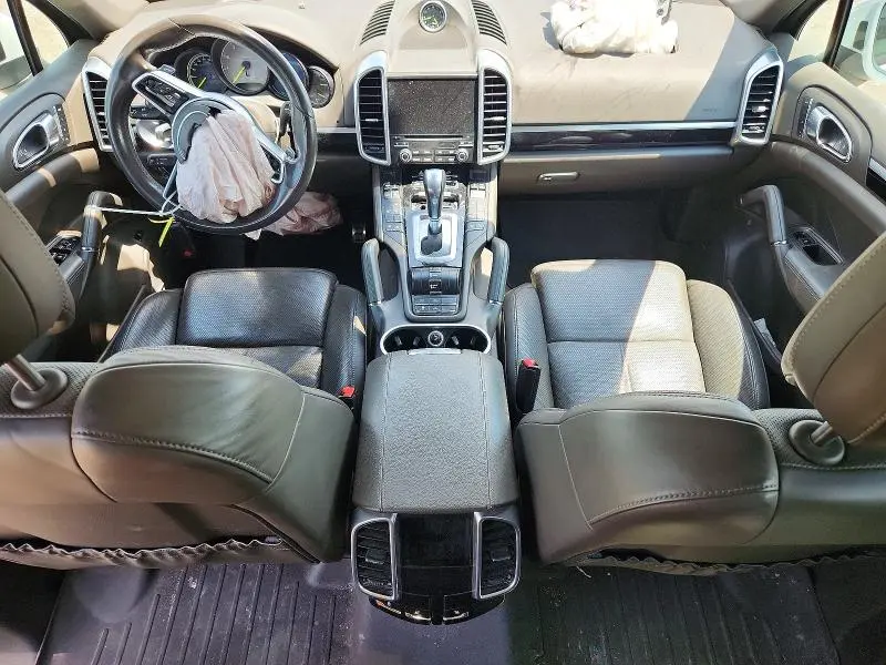 2017 PORSCHE CAYENNE SE HYBRID PLATINUM  