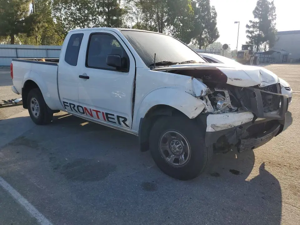 2019 NISSAN FRONTIER S  