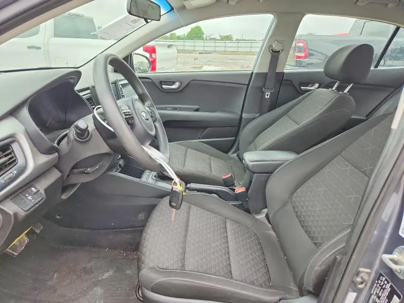 2020 KIA RIO S  