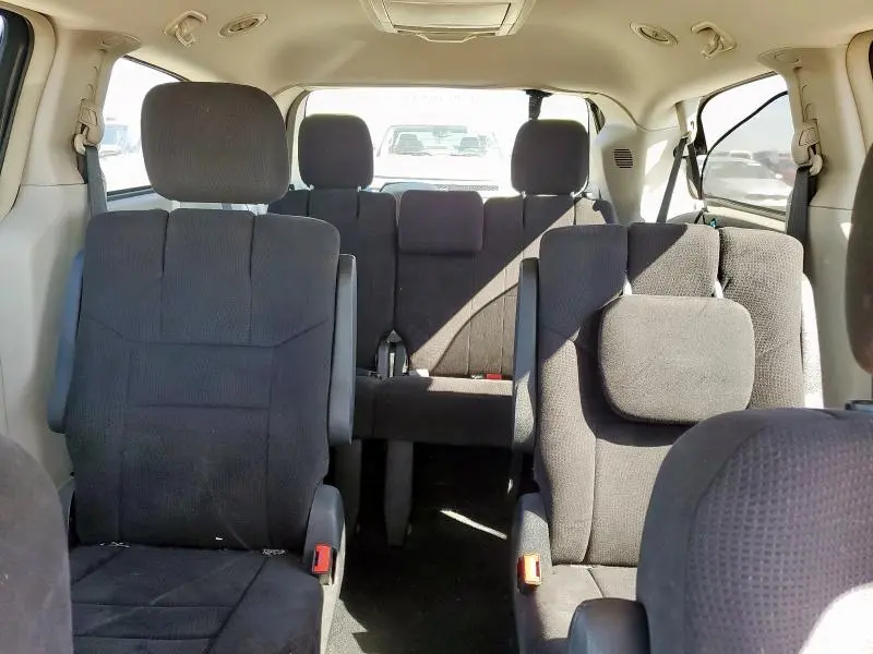 2011 CHRYSLER TOWN & COUNTRY TOURING  