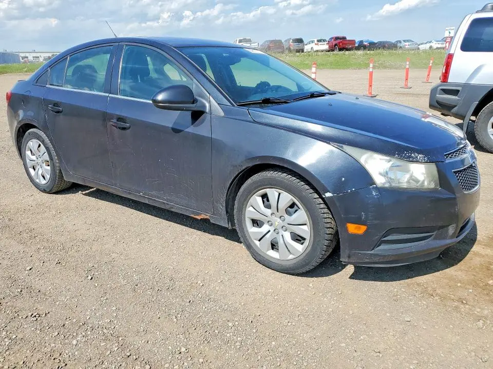 2013 CHEVROLET CRUZE LT  