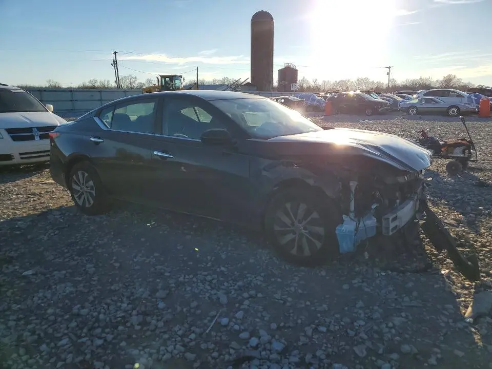 2019 NISSAN ALTIMA S  