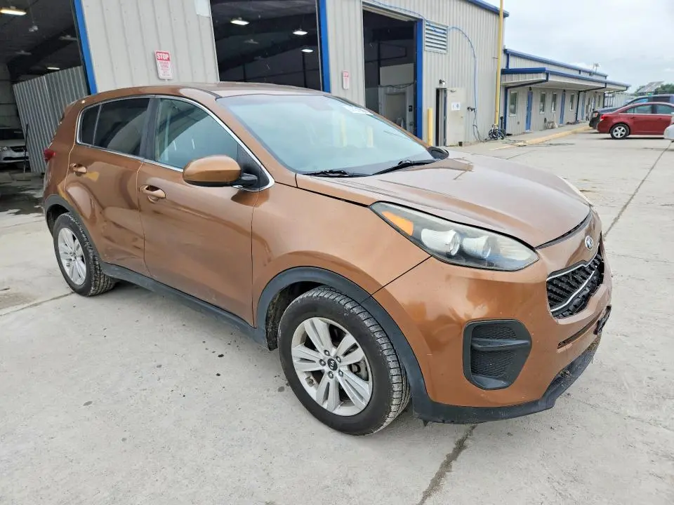 2018 KIA SPORTAGE LX  
