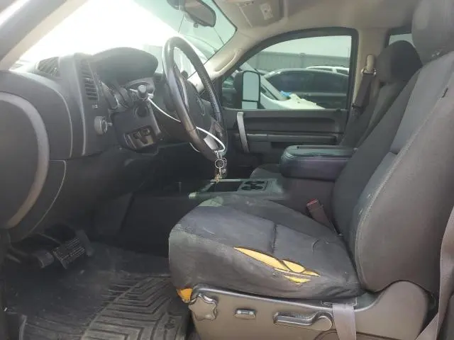 2011 CHEVROLET SILVERADO K1500 LT  