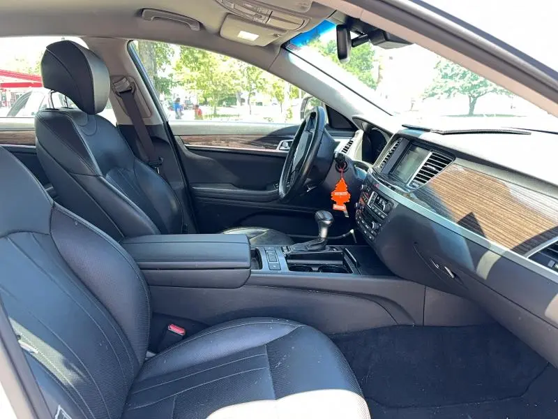 2018 GENESIS G80 3.8  