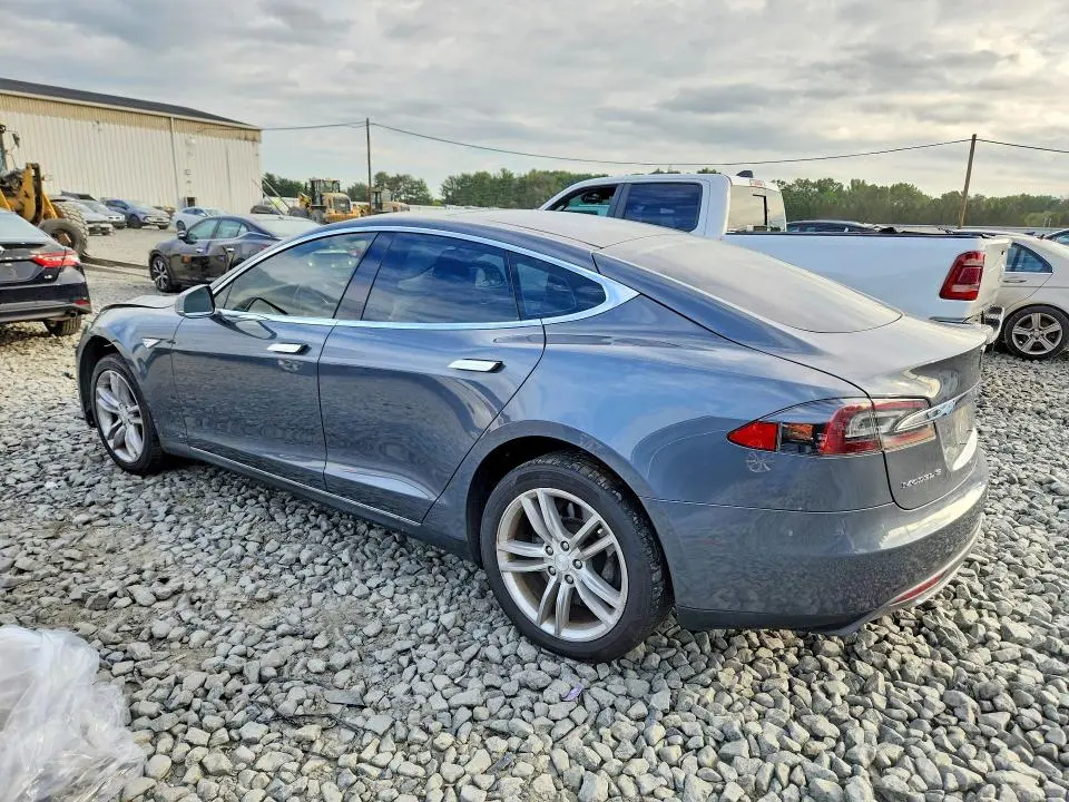 2013 TESLA MODEL S   