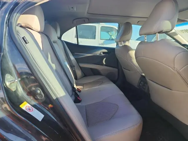 2018 TOYOTA CAMRY XSE  