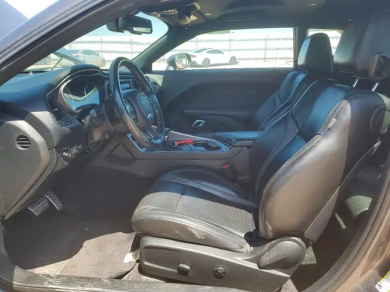 2019 DODGE CHALLENGER SXT  