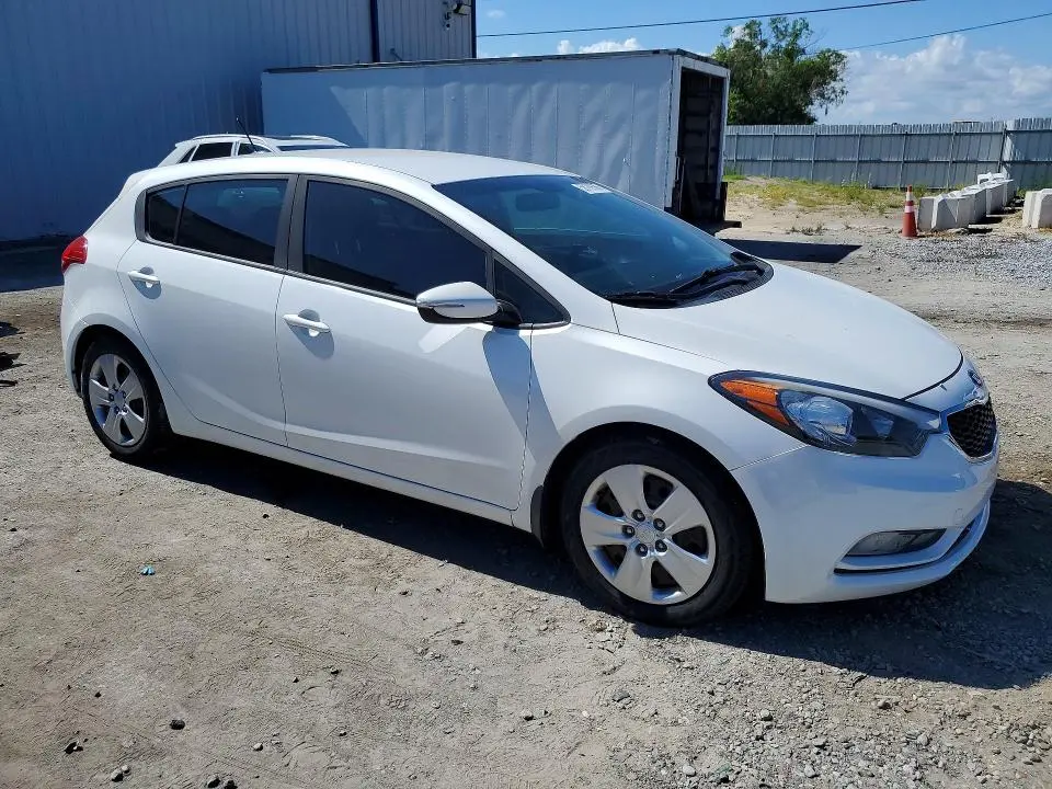 2016 KIA FORTE LX  