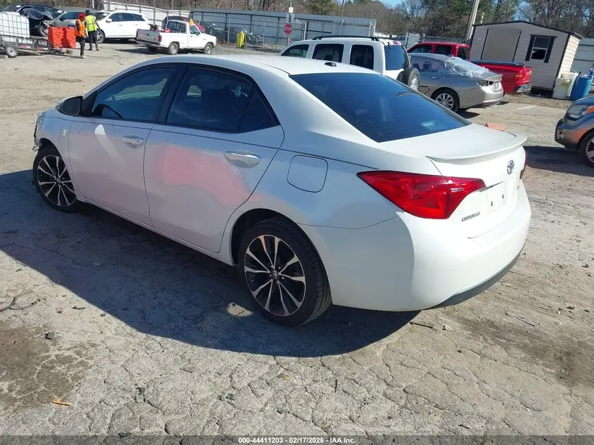2019 TOYOTA COROLLA SE