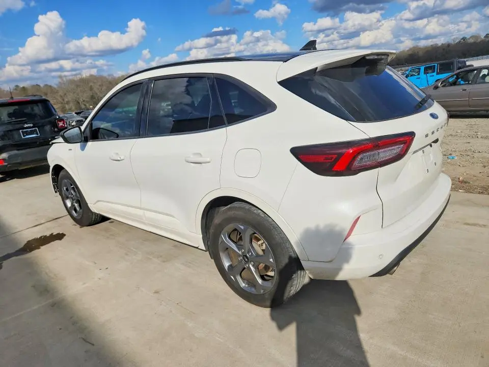 2023 FORD ESCAPE ST LINE  