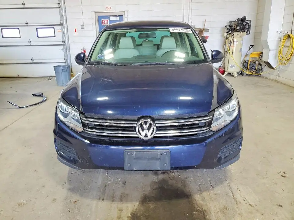 2014 VOLKSWAGEN TIGUAN S  
