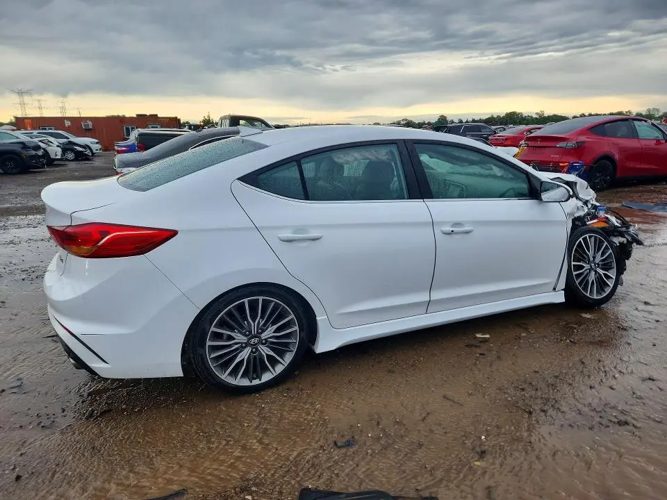 2017 HYUNDAI ELANTRA SPORT  