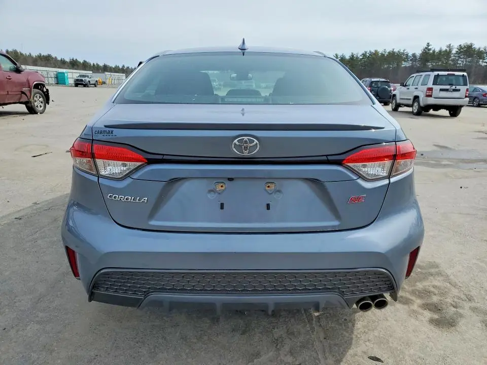2021 TOYOTA COROLLA SE  