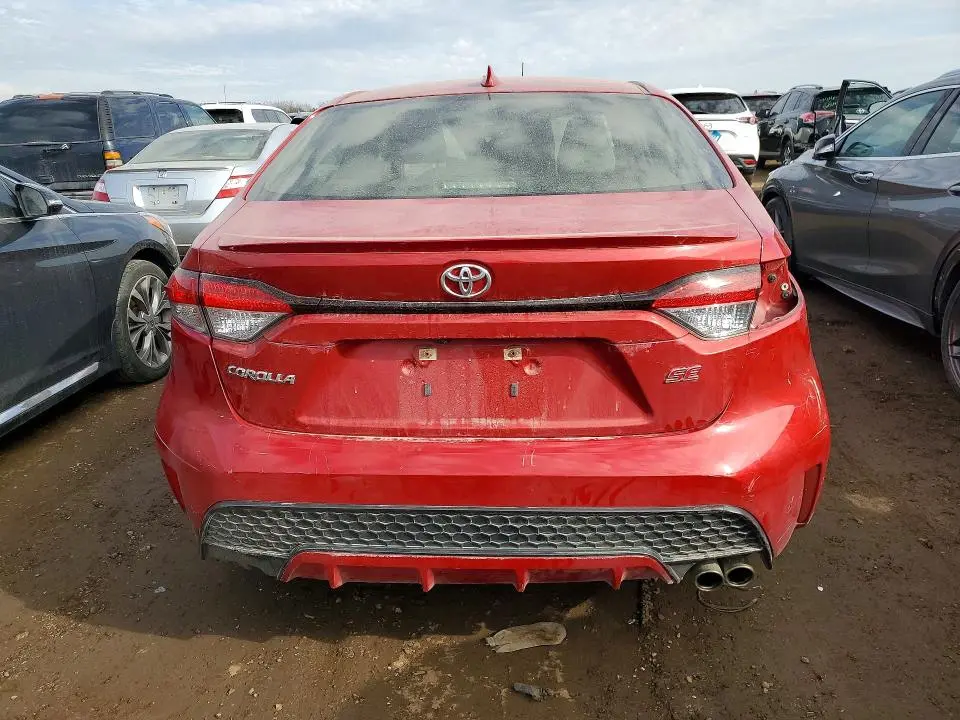 2021 TOYOTA COROLLA SE  