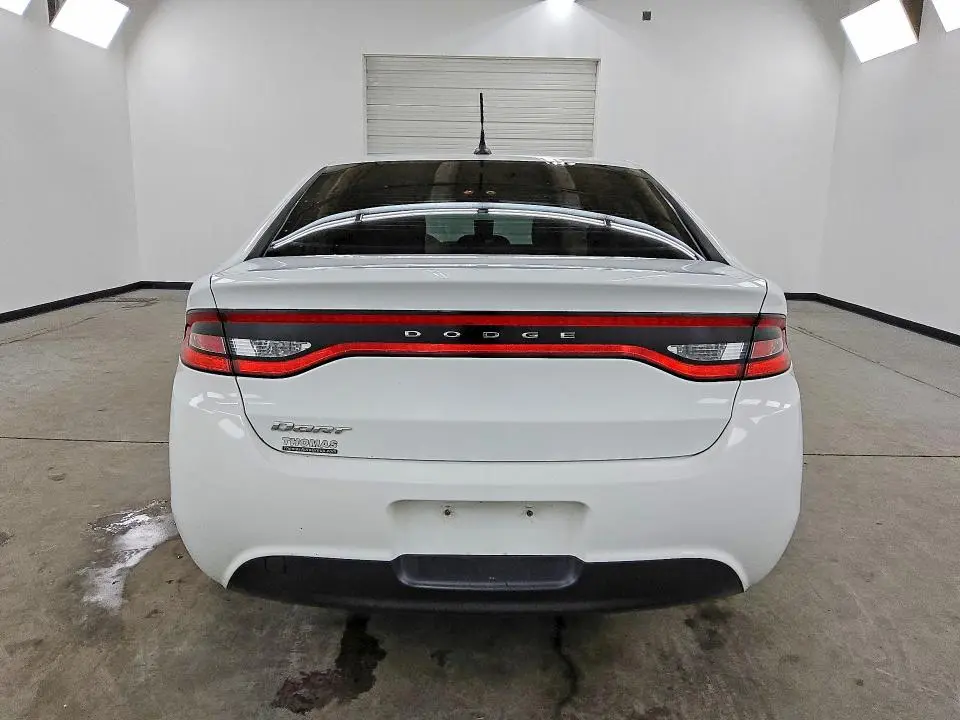 2015 DODGE DART SE  