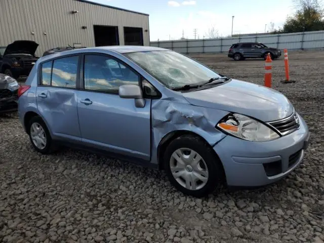 2010 NISSAN VERSA S  