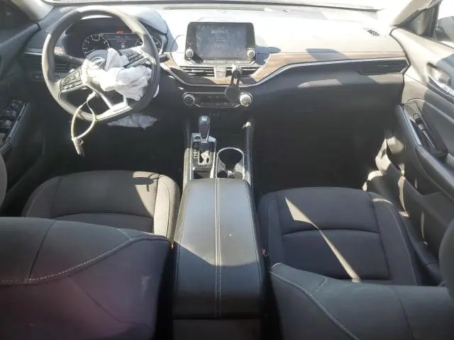 2023 NISSAN ALTIMA SV  