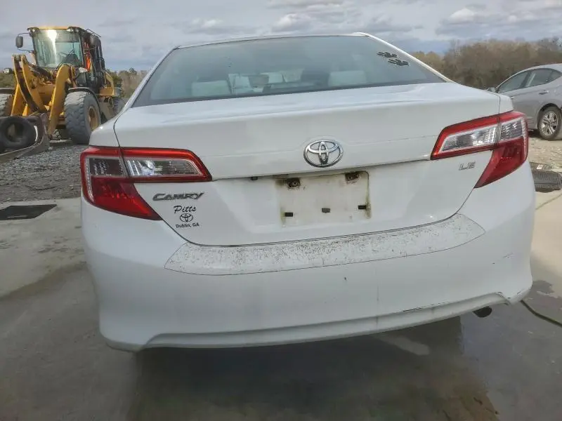 2014 TOYOTA CAMRY L  