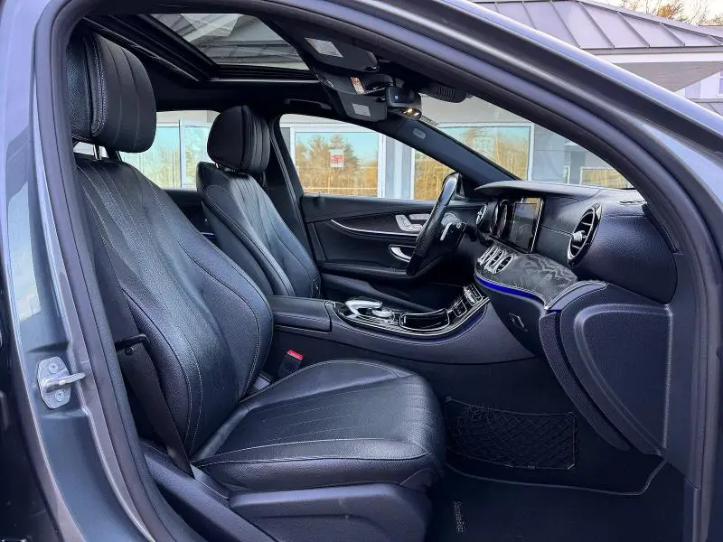 2017 MERCEDES-BENZ E 300 4MATIC  