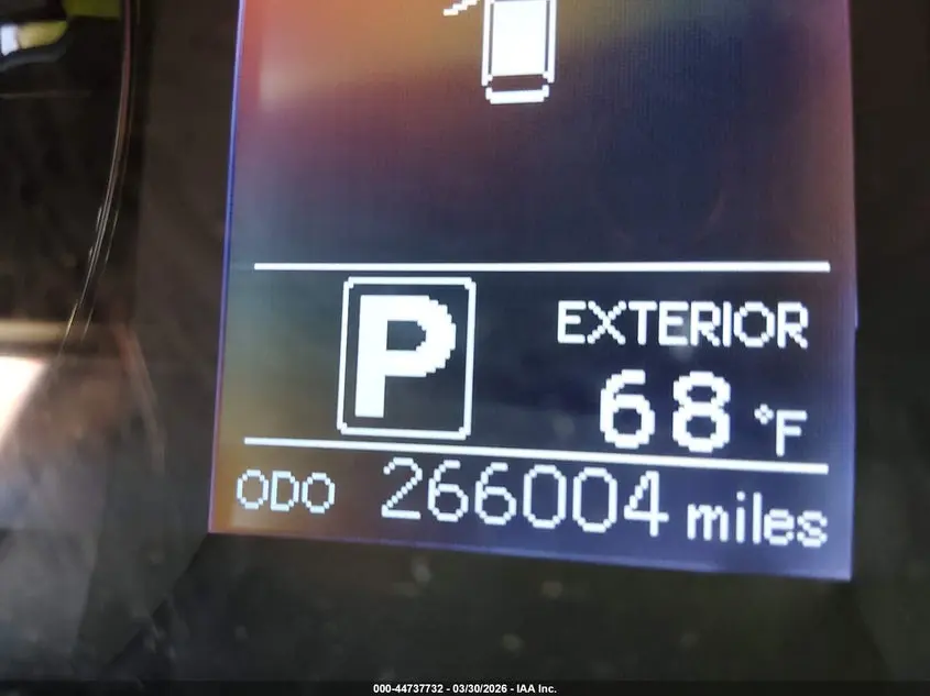 2015 TOYOTA SIENNA LE 8 PASSENGER