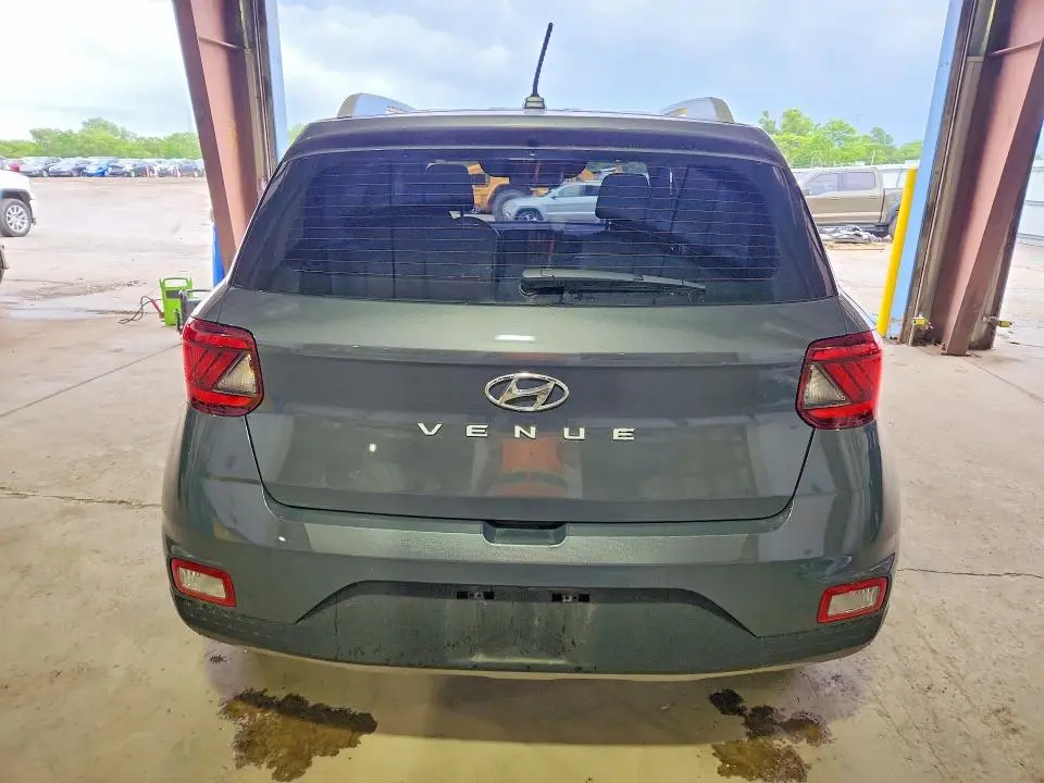 2023 HYUNDAI VENUE SEL  