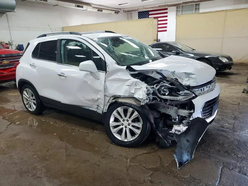 2020 CHEVROLET TRAX PREMIER  