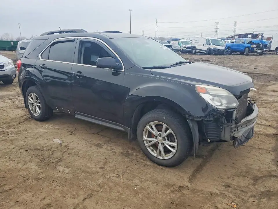 2017 CHEVROLET EQUINOX LT  