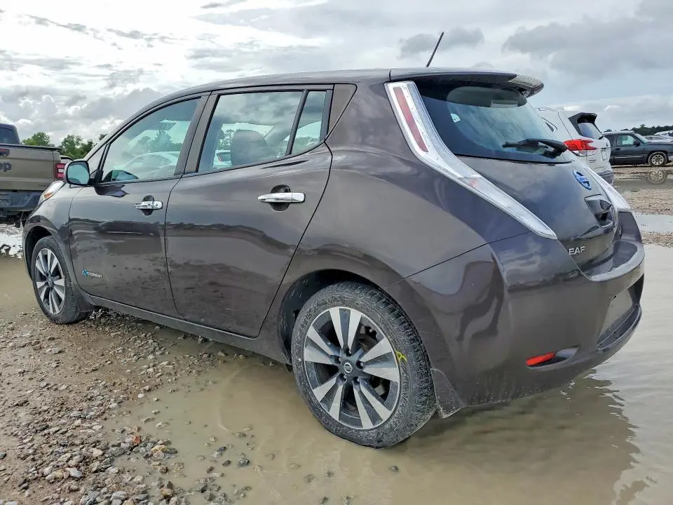 2016 NISSAN LEAF SV  