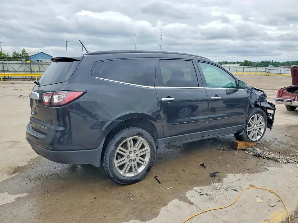 2013 CHEVROLET TRAVERSE LT  