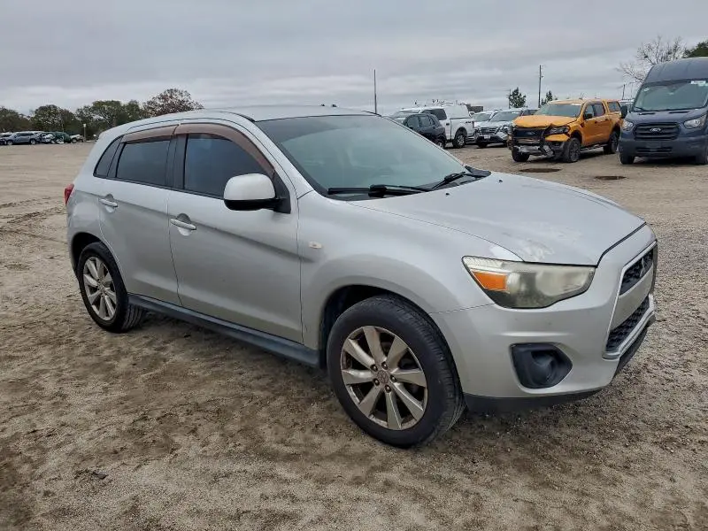 2014 MITSUBISHI OUTLANDER SPORT ES  