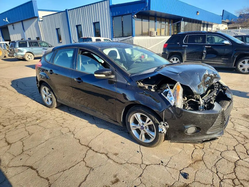 2013 FORD FOCUS SE  