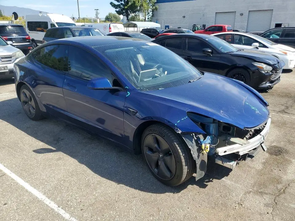 2021 TESLA MODEL 3   
