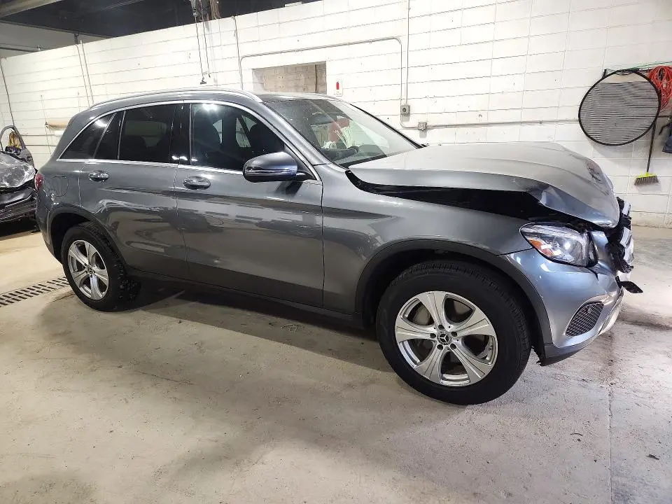 2018 MERCEDES-BENZ GLC 300 4MATIC  