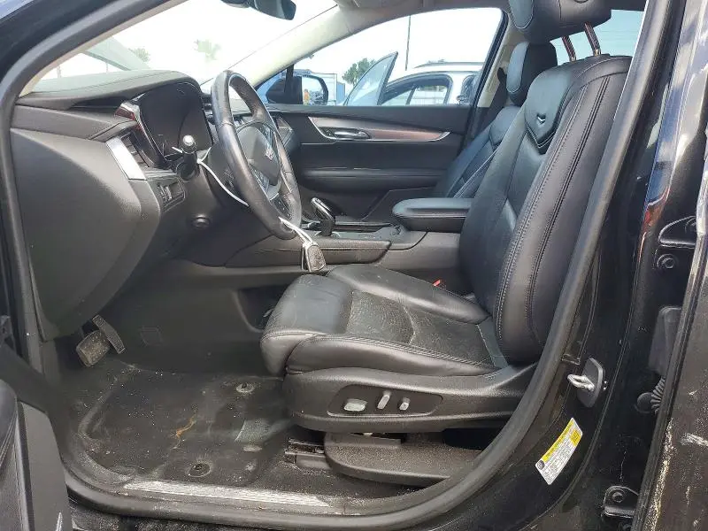 2017 CADILLAC XT5 PREMIUM LUXURY  