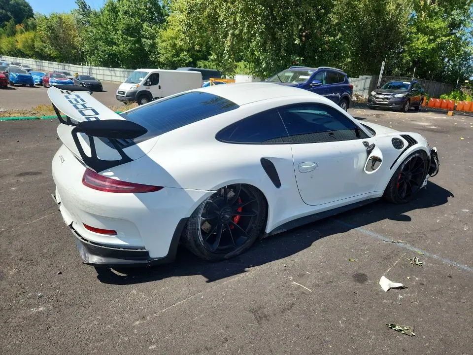 2016 PORSCHE 911 GT3 RS  