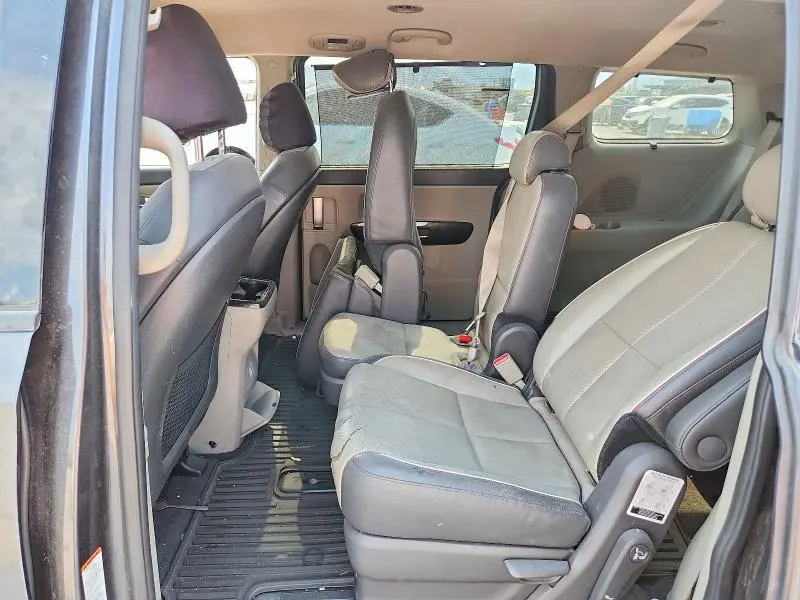 2016 KIA SEDONA EX  