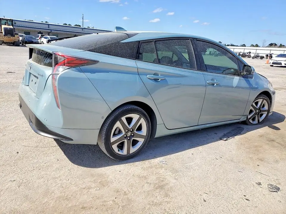 2016 TOYOTA PRIUS FOUR TOURING  