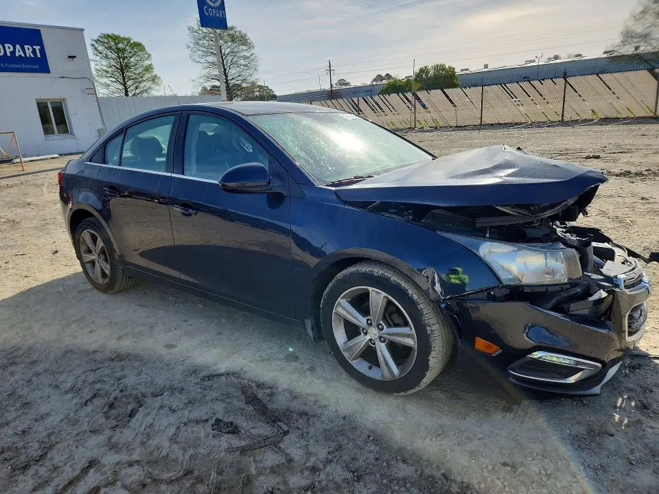 2015 CHEVROLET CRUZE LT  