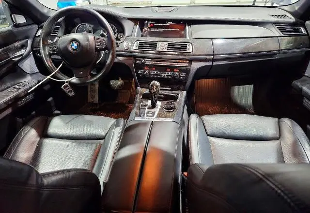 2015 BMW 750 LXI  