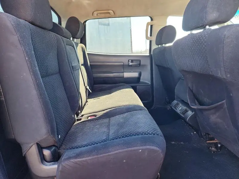 2013 TOYOTA TUNDRA CREWMAX SR5  